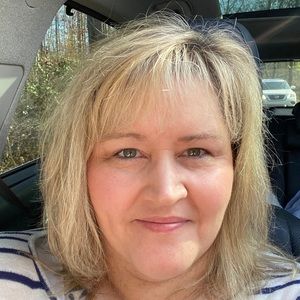 Meet your Posher, Cathy